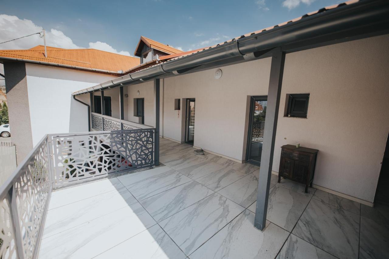 Отель Endlich Zuhause Сибиу Экстерьер фото