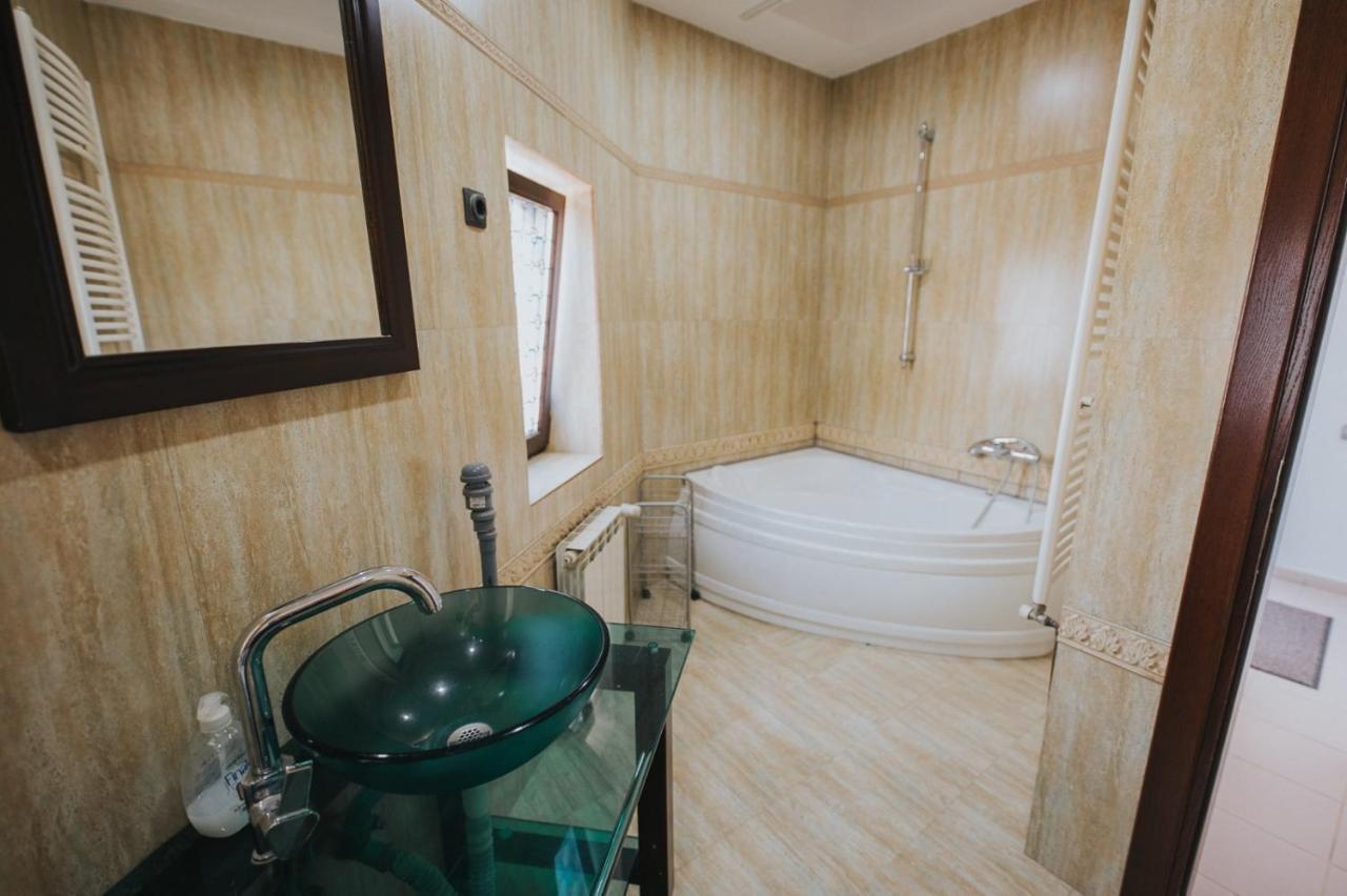 Отель Endlich Zuhause Сибиу Экстерьер фото