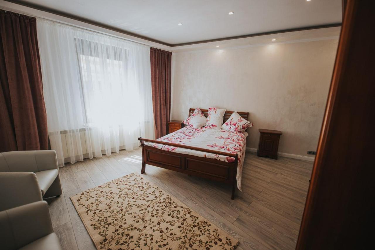 Отель Endlich Zuhause Сибиу Экстерьер фото