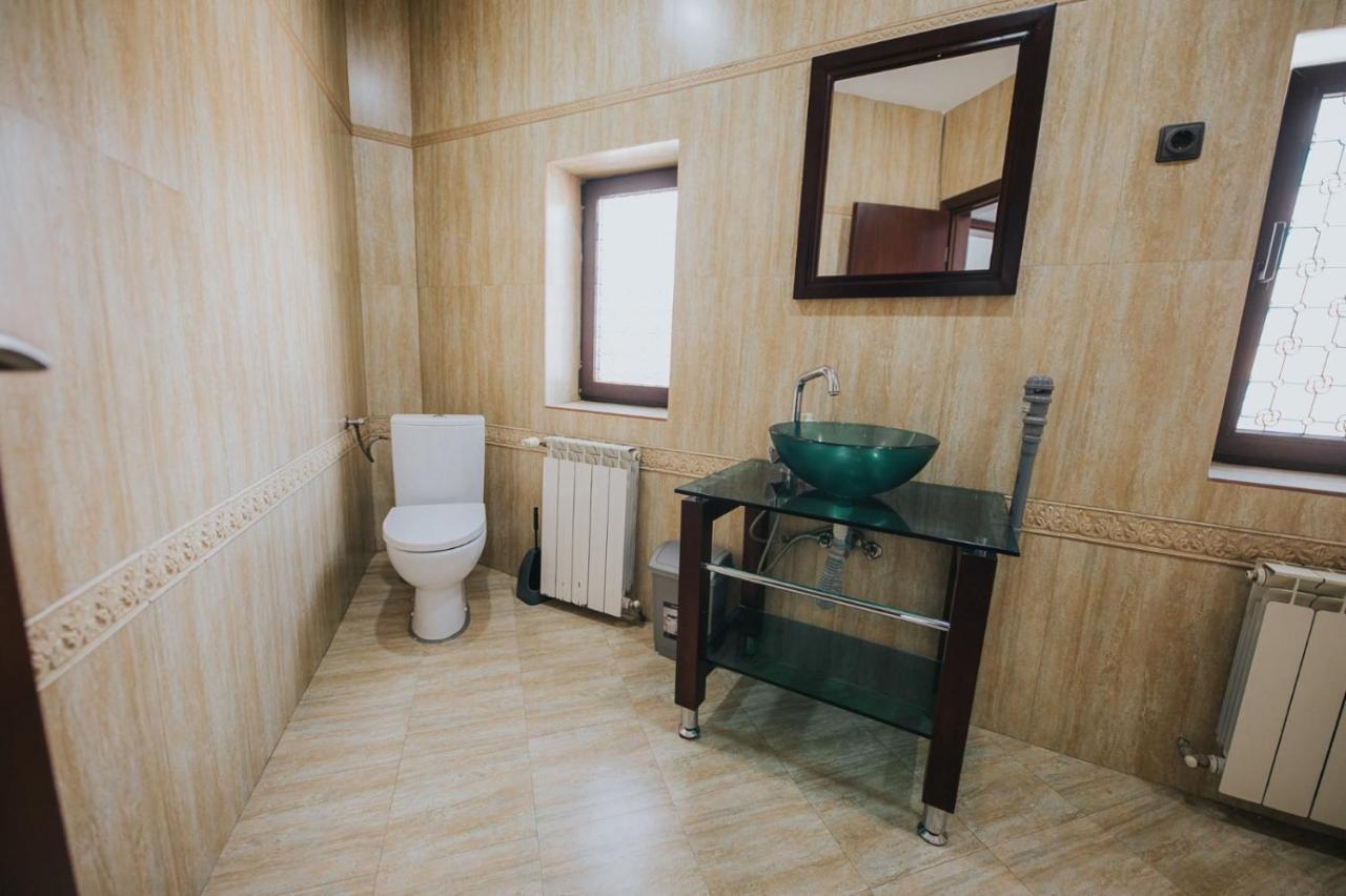 Отель Endlich Zuhause Сибиу Экстерьер фото